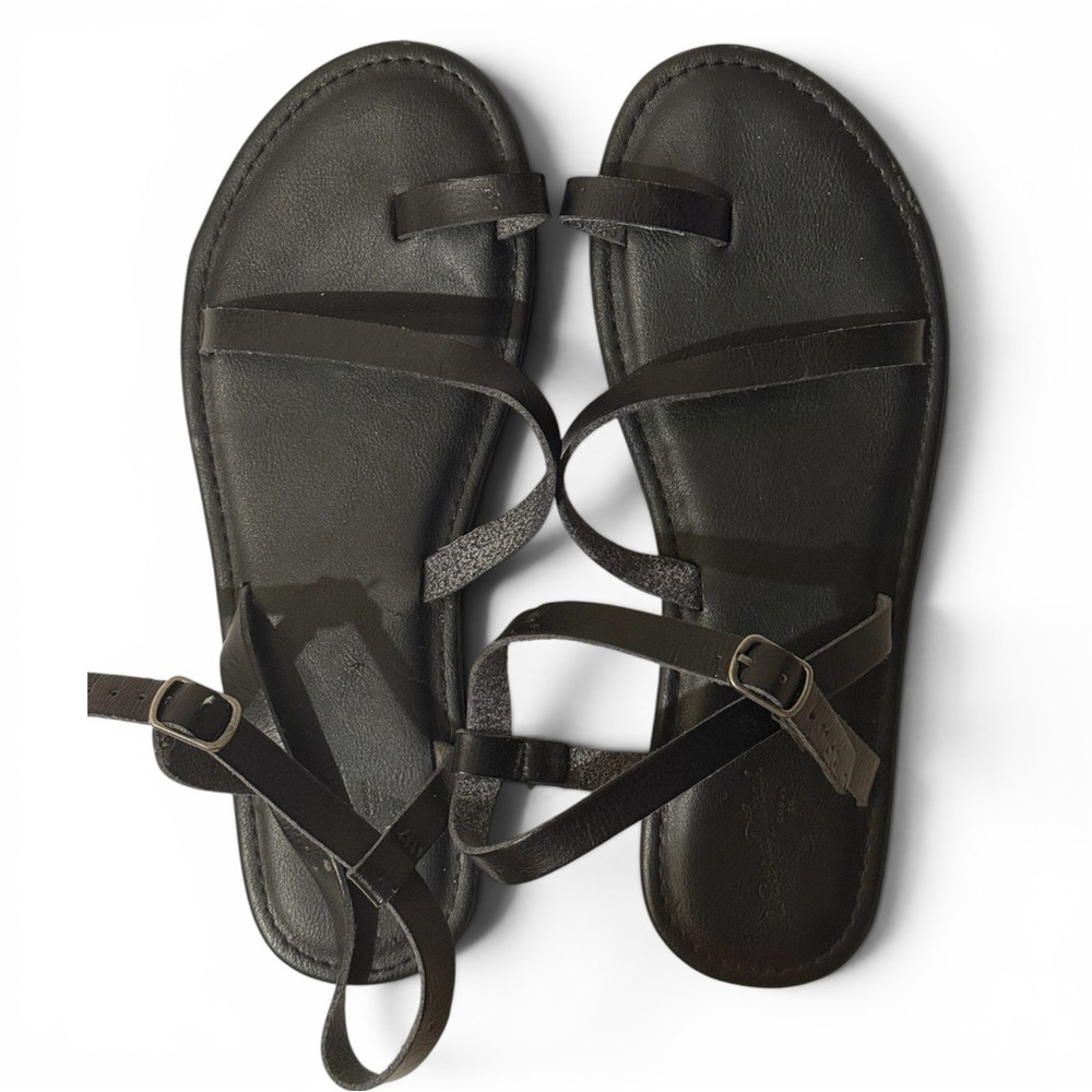 Universal Thread Tera Naked Ankle Strappy Sandals Black Size 6.5 Boho Flat - Picture 2 of 7